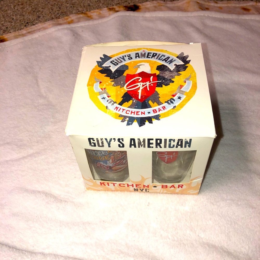 Set of 4 Guy Fieri pint glasses